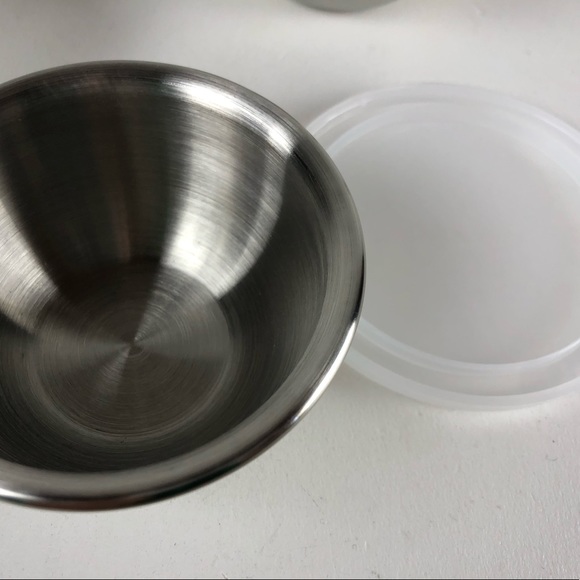 Sur La Table Set of 3 Stainless Steel Pinch Bowls w Lids Cooking Chef NIB - Picture 2 of 6